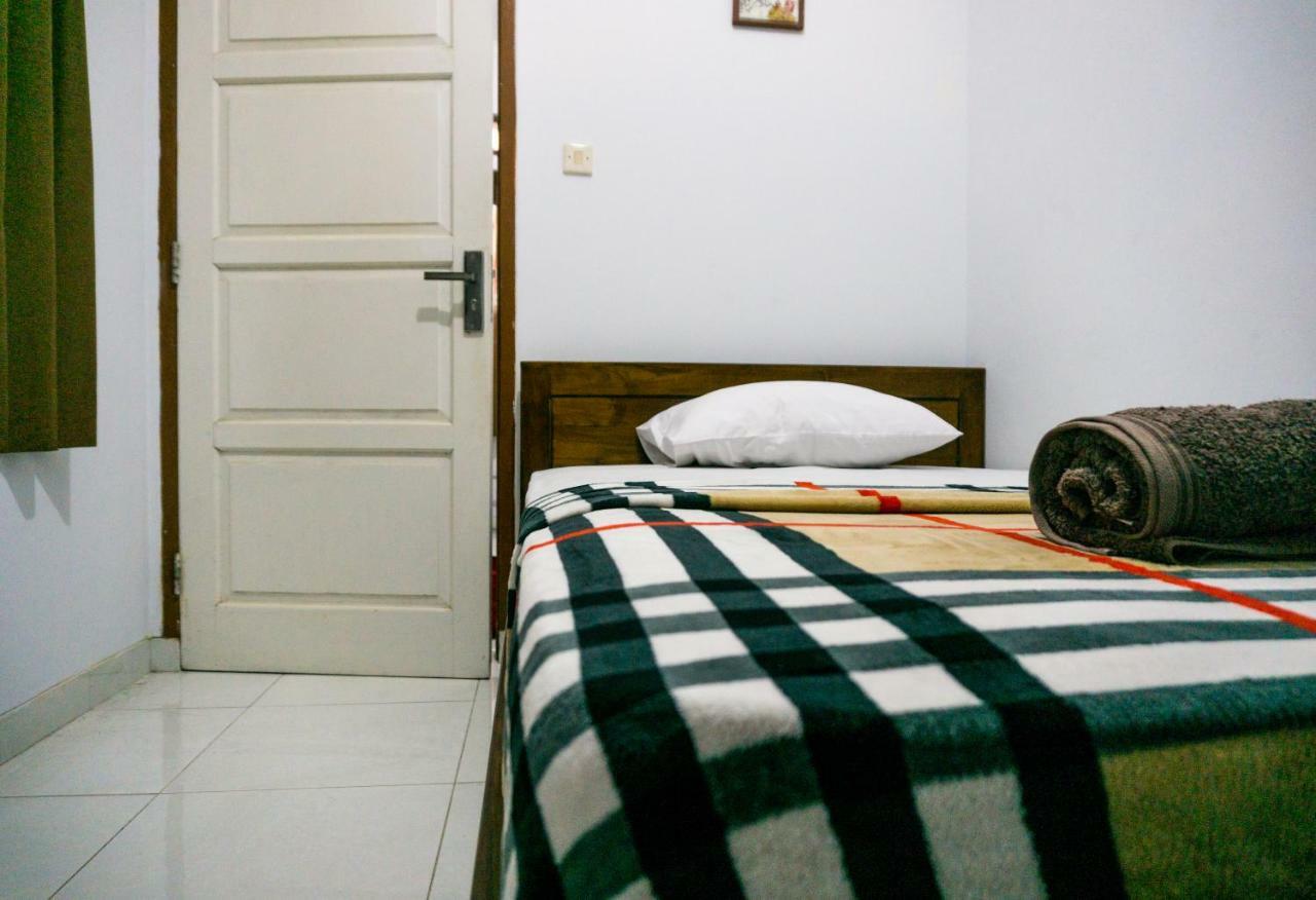 Hotel Zenrra House Bandung Zewnętrze zdjęcie